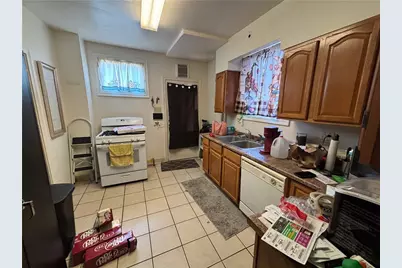 3326 Versailles Ave, McKeesport, PA 15132 - Photo 13