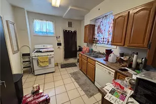 3326 Versailles Ave, McKeesport, PA 15132 - Photo 13