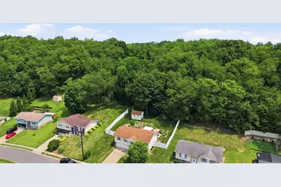 1212 Royal Drive, Hopewell Township, PA 15001 - Photo 3