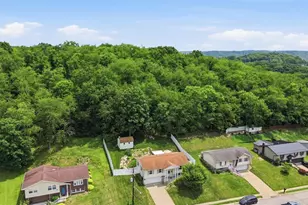 1212 Royal Dr, Hopewell Township, PA 15001 - Photo 45