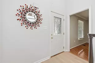 324 Haldeman Dr, Cranberry Township, PA 16066 - Photo 5