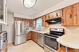 7916 Orlan Pl, Verona, PA 15147 - Photo 9
