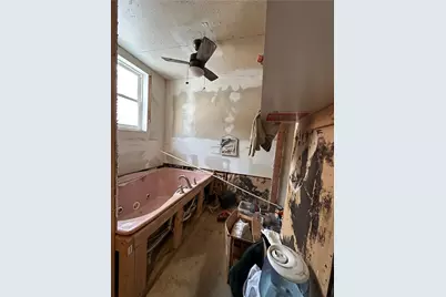 415 2nd St, East Bethlehem, PA 15368 - Photo 5