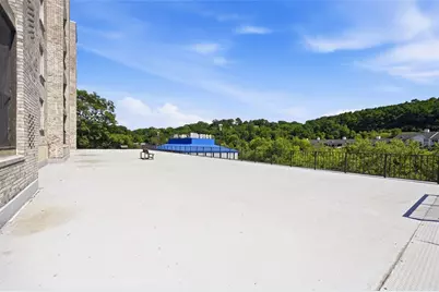2160 Greentree Road #105W, Scott Township, PA 15220 - Photo 41