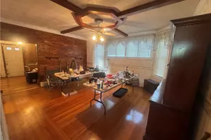 210 Washington Ave, Vandergrift, PA 15690 - Photo 9