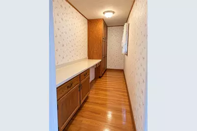 210 Washington Ave, Vandergrift, PA 15690 - Photo 13