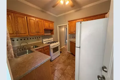 131 5th Street #Apt 1, Pittsburgh, PA 15215 - Photo 9