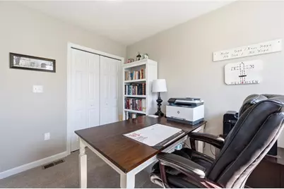 211 Lockheed Dr, Moon/Crescent Twp, PA 15108 - Photo 23