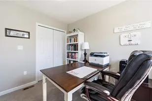 211 Lockheed Dr, Moon/Crescent Twp, PA 15108 - Photo 23
