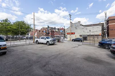 1700 Forbes Ave, Pittsburgh, PA 15219 - Photo 13