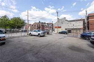 1700 Forbes Ave, Pittsburgh, PA 15219 - Photo 13