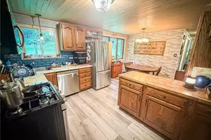 119 Eberhart Ln, Donegal, PA 16025 - Photo 17