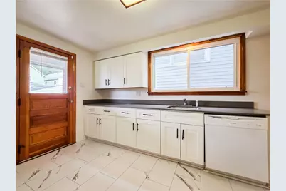 1011 Vermont Ave, Glassport, PA 15045 - Photo 13
