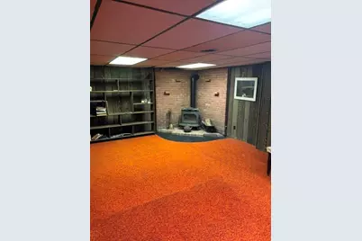 8891 Broadway St, North Huntingdon, PA 15692 - Photo 11