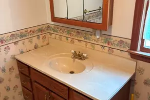 8891 Broadway St, North Huntingdon, PA 15692 - Photo 17