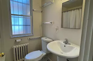 209 Chesterfield Rd, Pittsburgh, PA 15213 - Photo 15