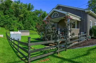 2324 Forest Grove Rd, Robinson Twp, PA 15108 - Photo 13
