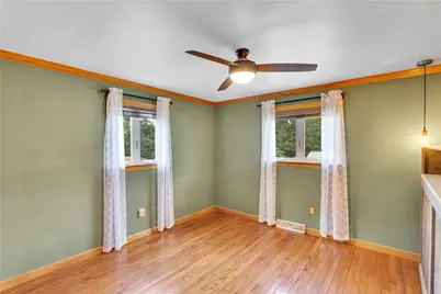 210 Springwood Drive, Pittsburgh, PA 15147 - Photo 27