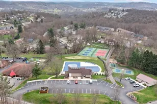 327 Ridge Point Cir, South Fayette, PA 15017 - Photo 41
