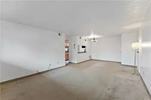 327 Ridge Point Cir, South Fayette, PA 15017 - Photo 25