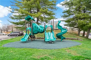 327 Ridge Point Cir, South Fayette, PA 15017 - Photo 31