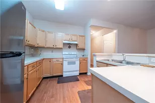850 Hidden Ridge Ct, South Park, PA 15129 - Photo 7