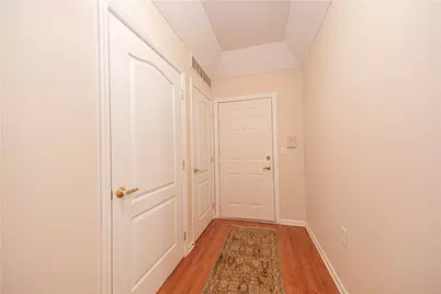 850 Hidden Ridge Crt #101, South Park, PA 15129 - Photo 3