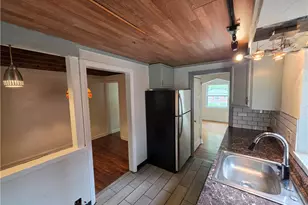 4362 Coleridge St, Pittsburgh, PA 15201 - Photo 3