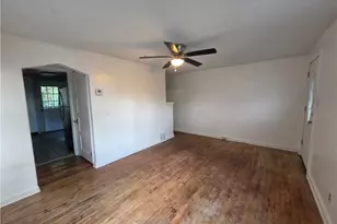4362 Coleridge St, Pittsburgh, PA 15201 - Photo 5