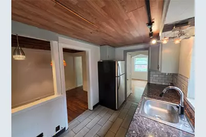 4362 Coleridge St, Pittsburgh, PA 15201 - Photo 3