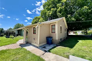 36 6th St, Bessemer, PA 16112 - Photo 3