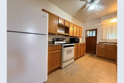 139 Queen St, Kittanning, PA 16201 - Photo 5