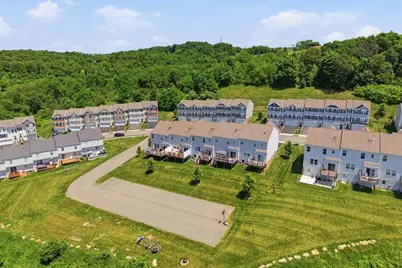 2505 Canterbury Dr, North Fayette, PA 15126 - Photo 39