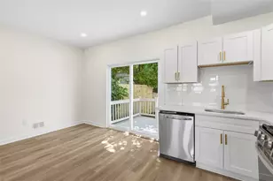 121 Newett St, Pittsburgh, PA 15210 - Photo 13