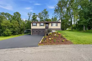 110 Carnegie Dr, Lower Burrell, PA 15068 - Photo 33