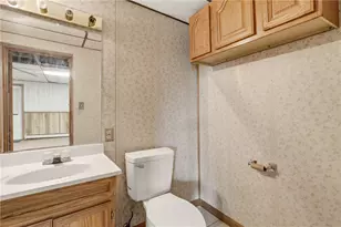 816 Maple St, Berlin, PA 15530 - Photo 25