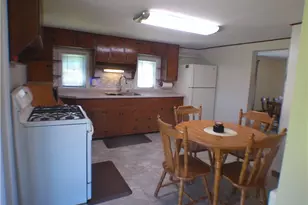 303 Cranberry Alley, Carmichaels-Cumberland, PA 15320 - Photo 5
