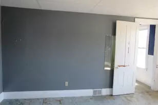729 10th Ave, New Brighton, PA 15066 - Photo 11