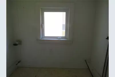 729 10th Ave, New Brighton, PA 15066 - Photo 17