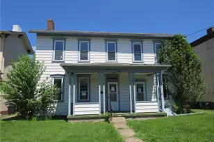 729 10th Ave, New Brighton, PA 15066 - Photo 1