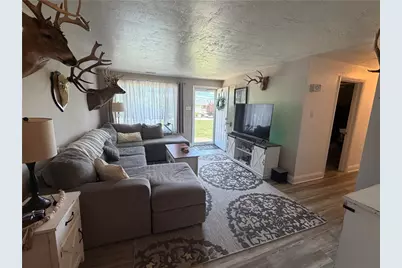 405 4th St, McDonald, PA 15057 - Photo 3