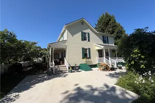 718 Skylark Dr, Dunbar Township, PA 15425 - Photo 5