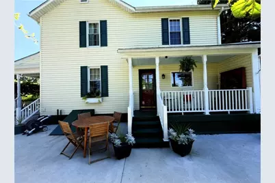 718 Skylark Dr, Connellsville, PA 15425 - Photo 1