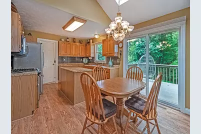 204 Country View Drive, Lower Burrell, PA 15068 - Photo 7