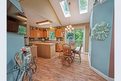 204 Country View Drive, Lower Burrell, PA 15068 - Photo 9