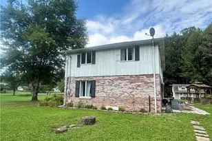 26 Country Club Rd, Pine Township, PA 16127 - Photo 5