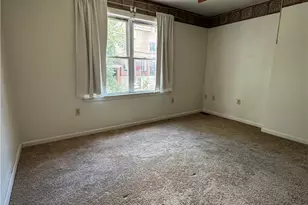 158 Chesterfield Rd, Pittsburgh, PA 15213 - Photo 11