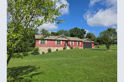 961 Sunset Dr, Center Township, PA 16001 - Photo 1