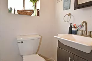 306 Moore Ave, Pittsburgh, PA 15210 - Photo 13