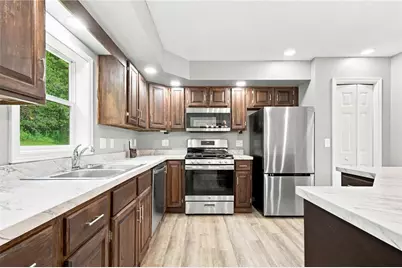 358 Kaylor Frogtown Rd, Brady's Bend Township, PA 16025 - Photo 5